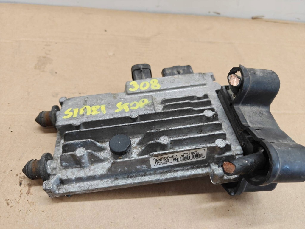 Купити Citroen c4 grand picasso 2 блок керування запуск стоп 9810858380 клема
