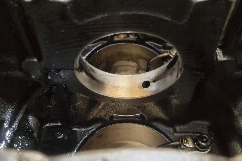 фото №9, Блок двигуна volvo 850 estate lw 046103021 2.46l дизель 103kw 1994