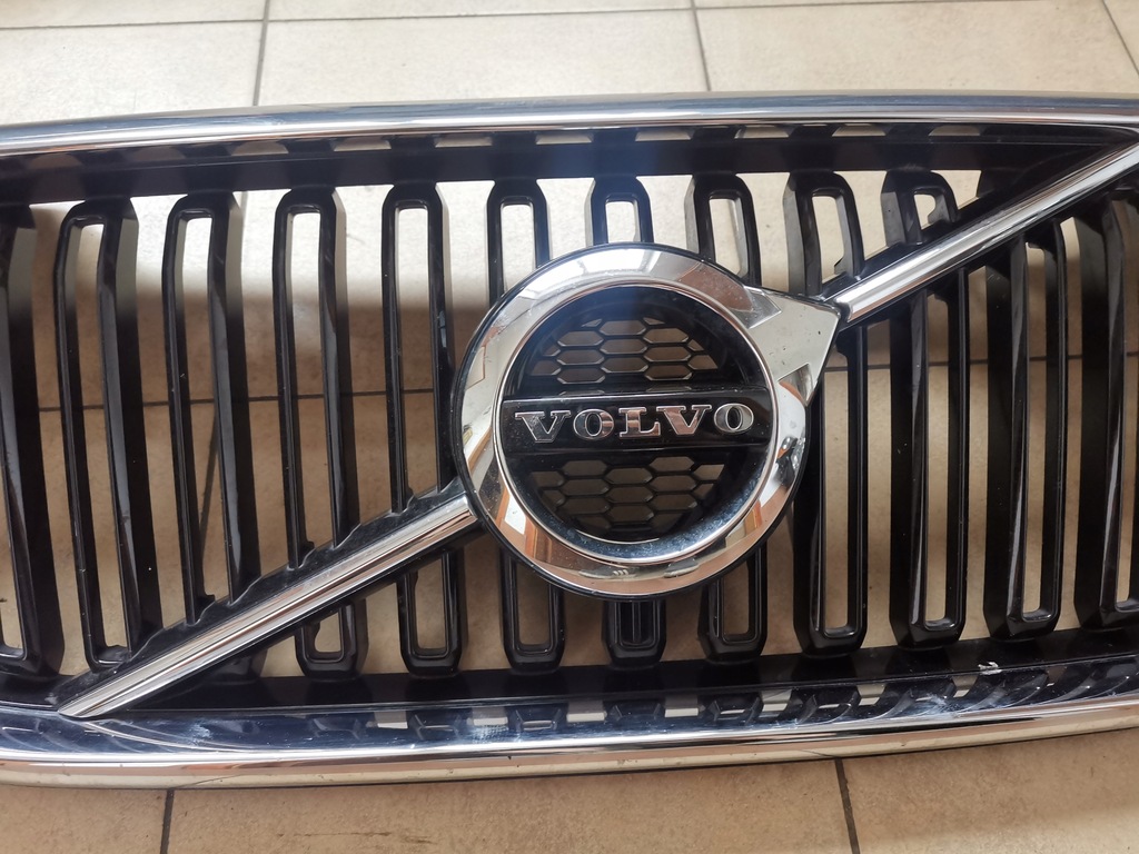 фото №3, Volvo xc60 ii решётка радиатора решётка радиатора model po 2018 roku