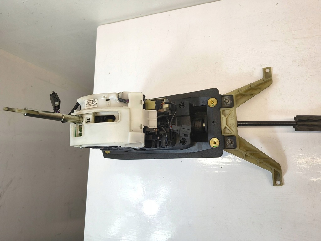 фото №8, 2007 audi q7 4l домкрат переключения передач 4l1713041n