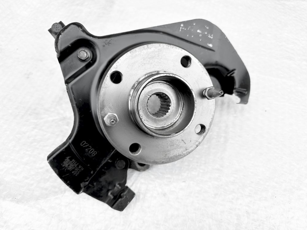 фото №4, Alfa romeo mito 1,4b поворотный кулак ступица перед правая 55701432