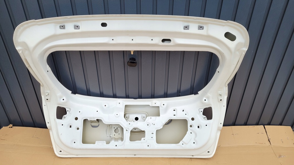 фото №8, Крышка багажника багажника задняя задняя kia rio iii 2011