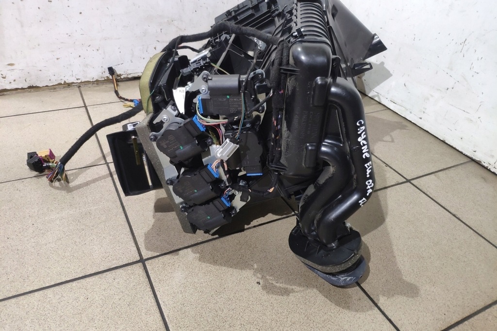 фото №14, Отопитель porsche cayenne 9pa 7l0820095 4.8l бензиновый 283kw 2008