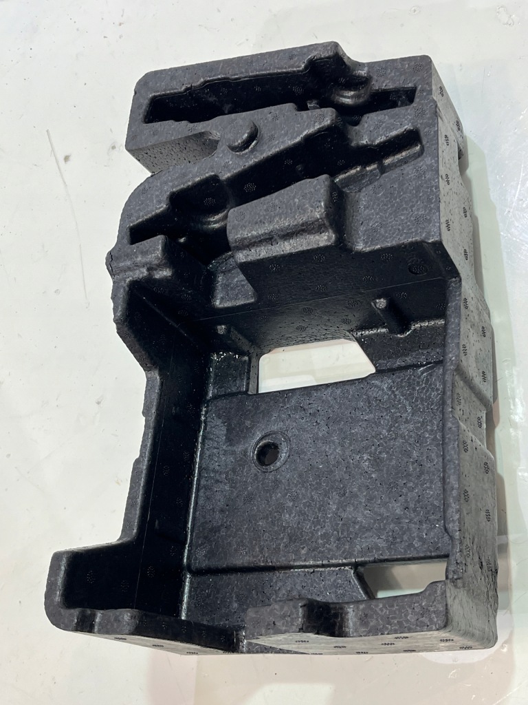 фото №1, Пінополістирол багажника porsche cayenne ii 7p5 7p0012112j