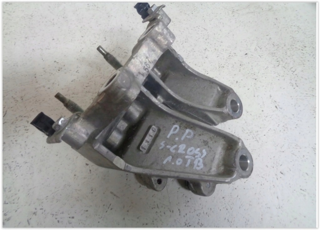 фото №1, Suzuki sx4 s-cross 2017 1.0 t łapwa кронштейн двигуна