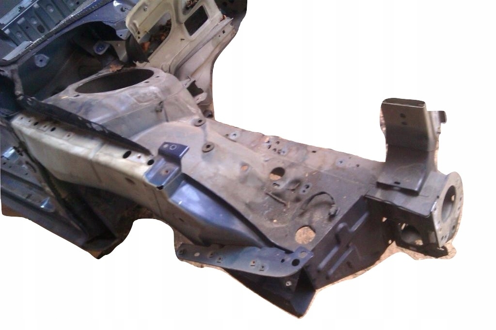 фото №1, Лонжерон четверть перед peugeot 407 eged