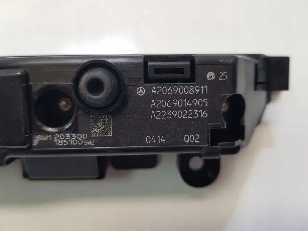 фото №7, Панель консолі керування вимикачів mercedes w223 s klasa a2239022316