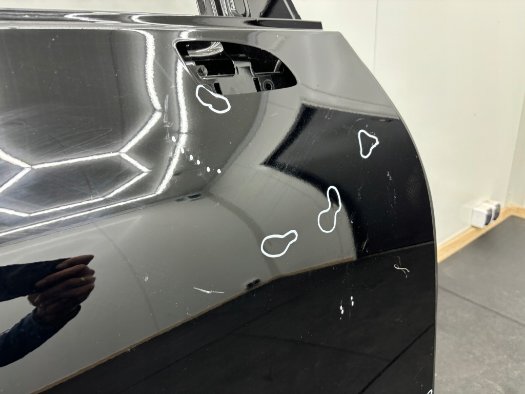 Mercedes eqe w294 suv дверь правое передние перед с Разборки