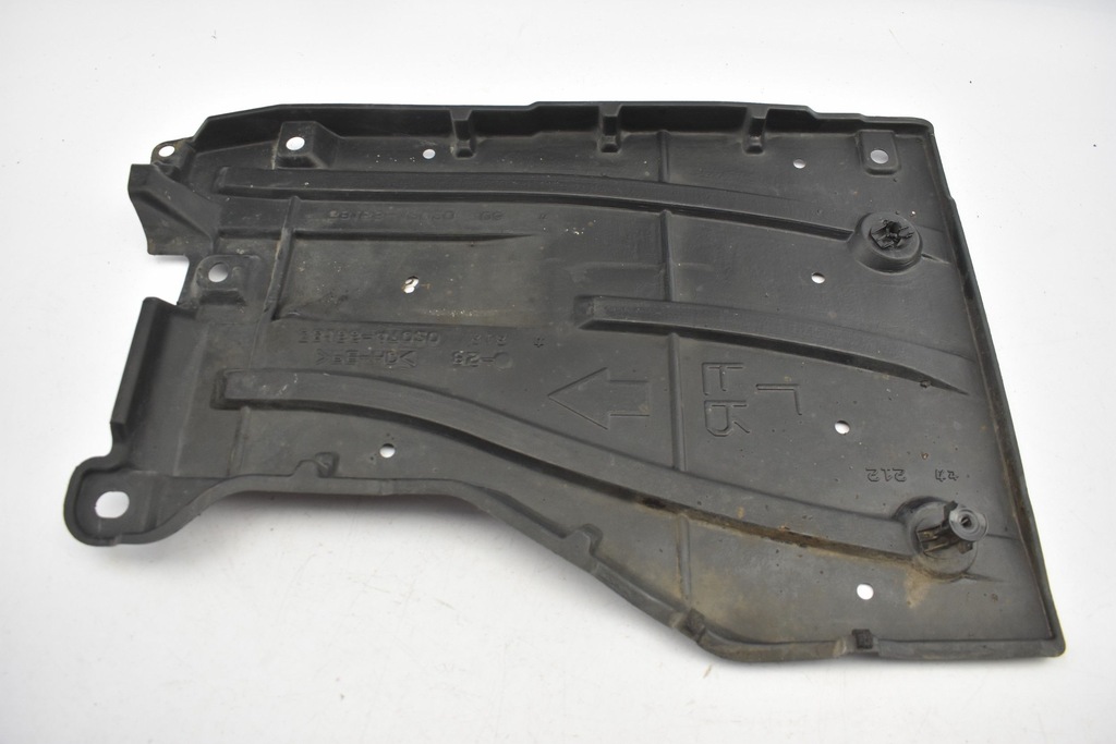 фото №8, Защита подвеска левый задняя prius 3 iii 58166-47020