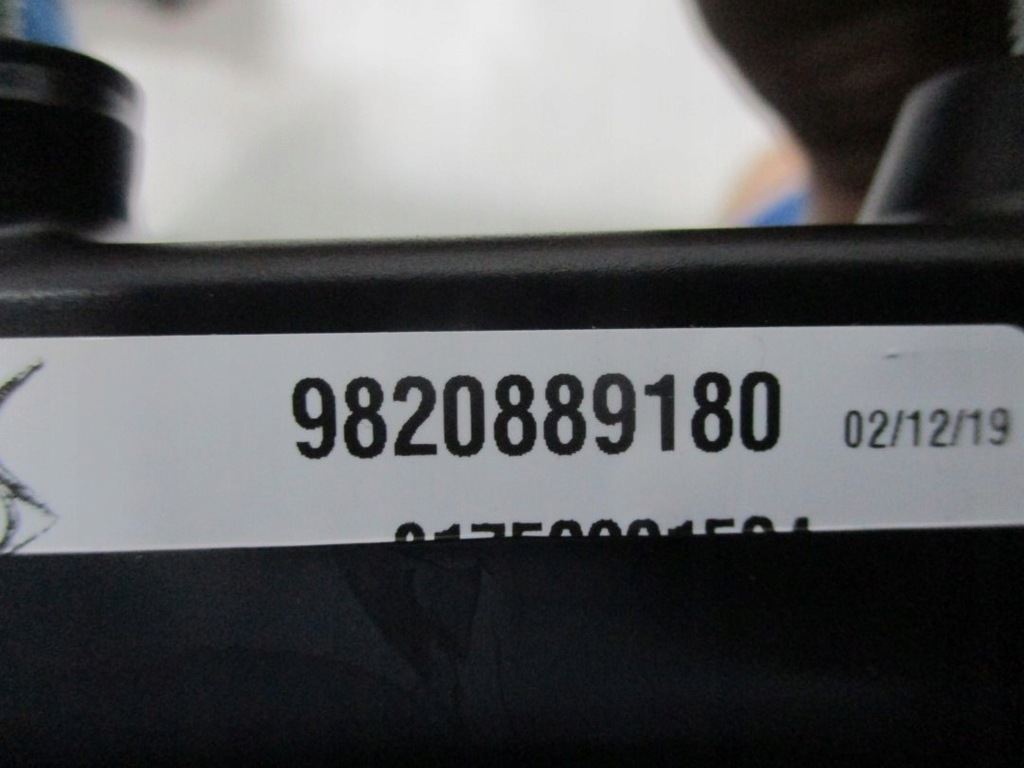 фото №8, Лампа лампи citroen ds3 crossback 9820889080 9180