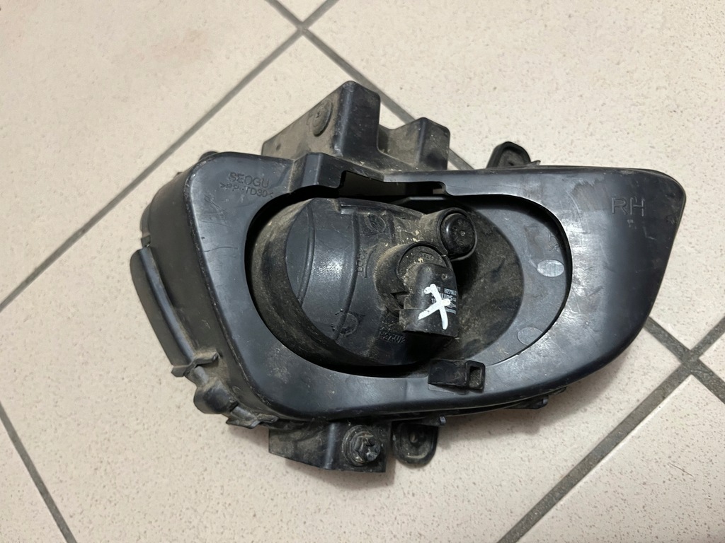 фото №12, Hyundai i30 i-30 i 1 lift лампа протитуманна фара правий