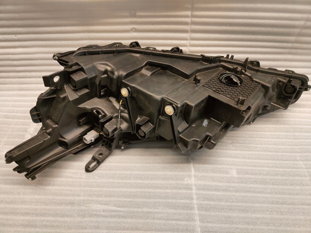 фото №2, Lexus es full led правая 2018-