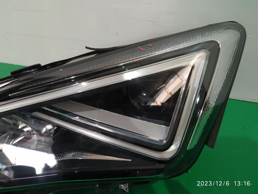 фото №3, Лампа левый перед full led seat tarraco 5fj941007h