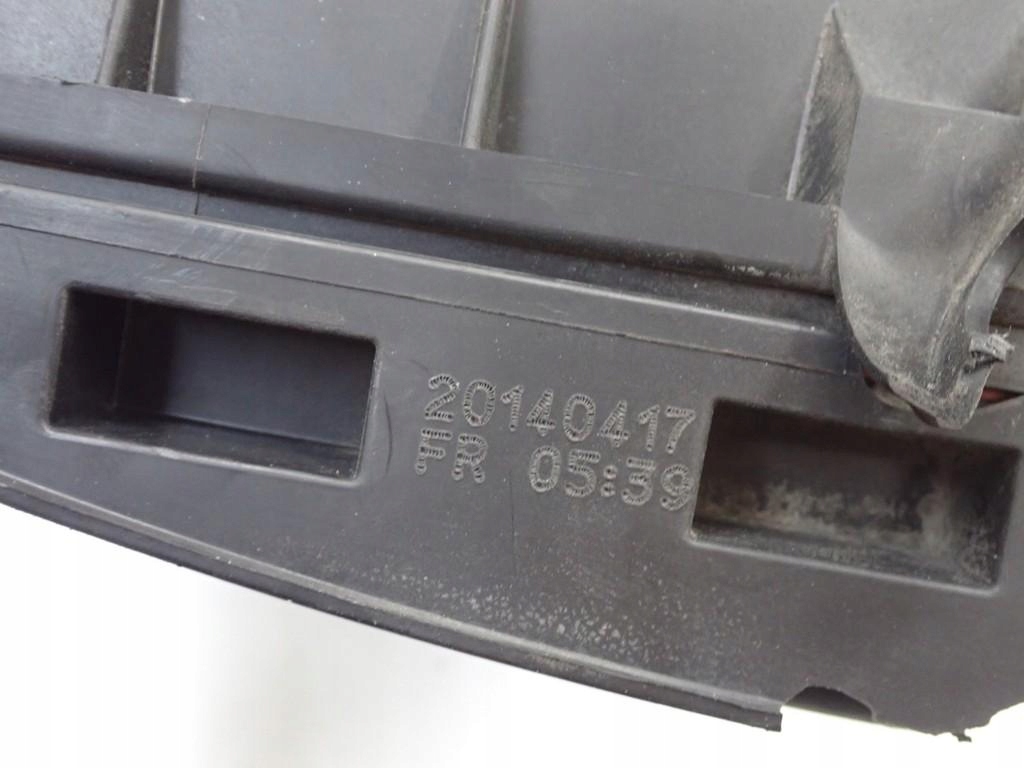 фото №11, Корпус фільтра повітря 9673061080 peugeot 308 ii t9 1.6 e-hdi 9h05 14r