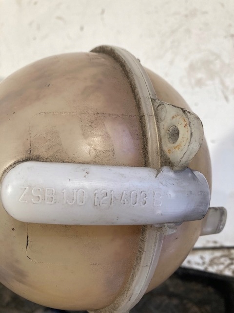 фото №5, Audi tt 8n бачок расширительный 1.8t 1j0121403b