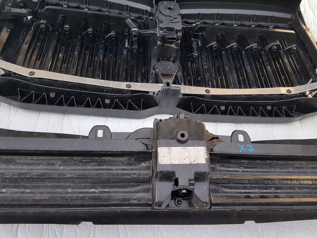 фото №9, Bmw g07 x7 жалюзи шторка воздуховод воздуха