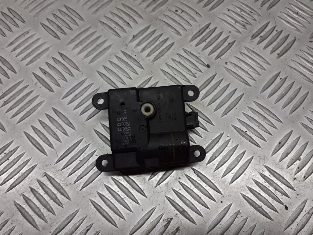 фото №3, Моторчик кришка обігрівача renault laguna iii 2.2 dci 52410599