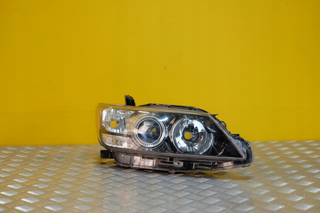 фото №1, Toyota scion tc 2011- фара лампа перед r usa