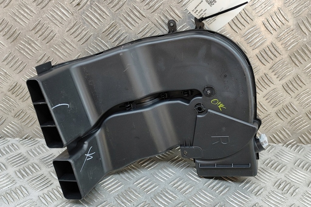 фото №5, Mercedes-benz gle w167 задний правый канал впуск воздуха часть a1678311301