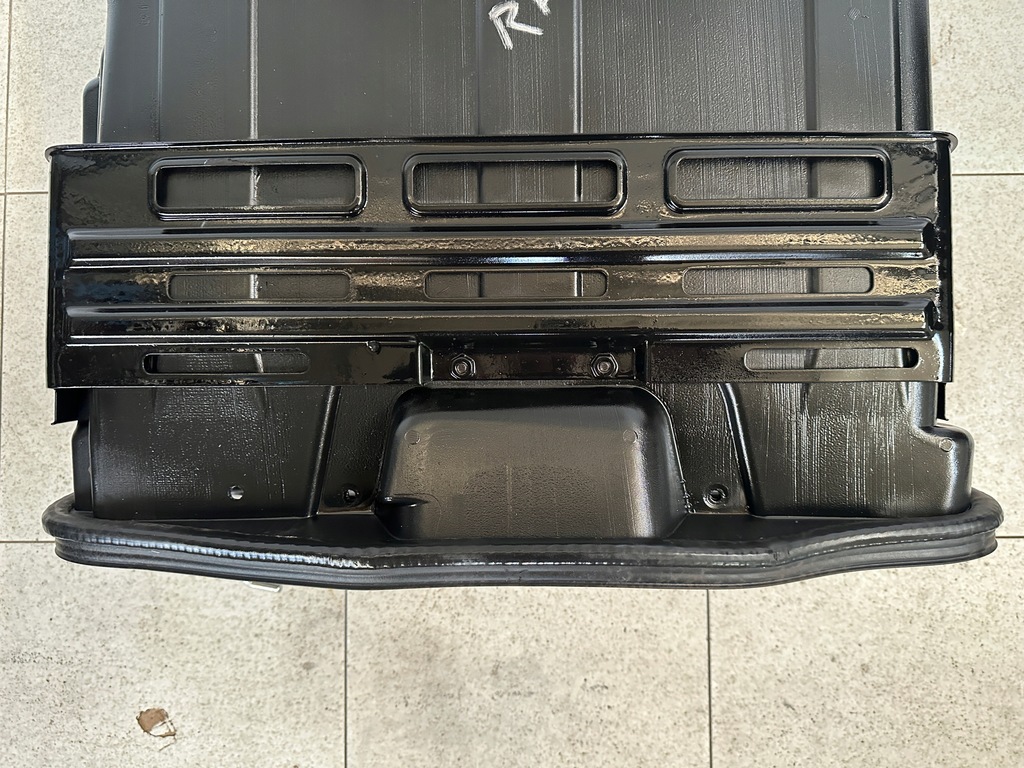 фото №13, Бардачок pod салонный кабина правый iveco stralis hi way 504008525