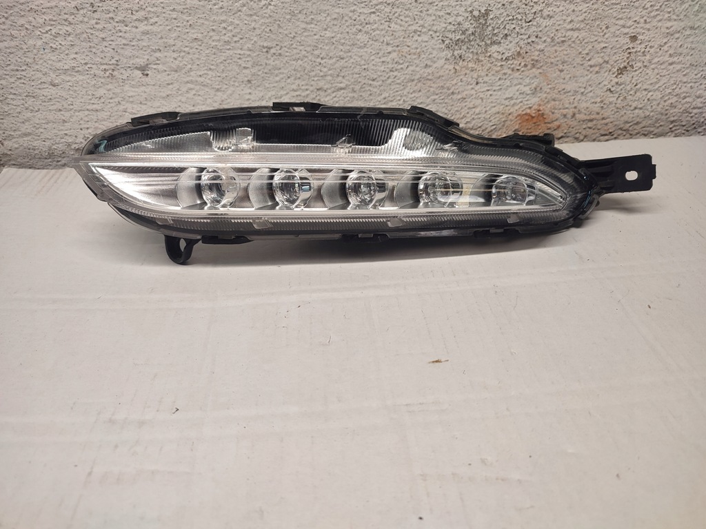 фото №1, Hyundai tucson ii противотуманная фара led правый 92208-d7000