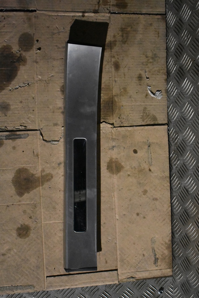 фото №1, Молдинг накладка поріг задня права bentley flying spur 1