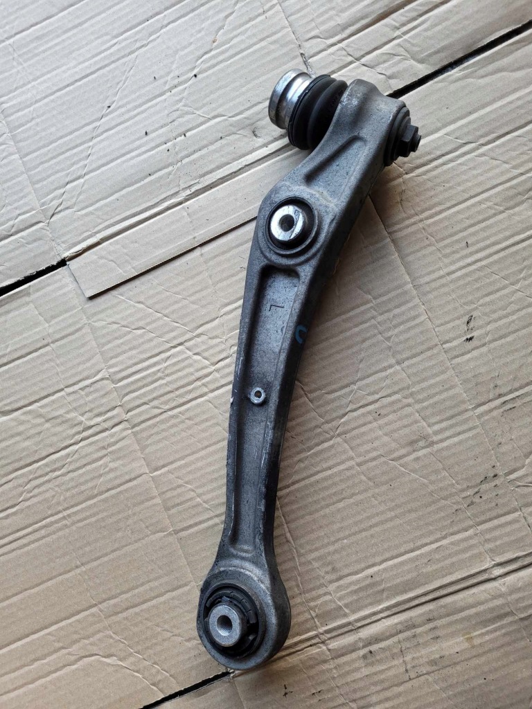 фото №1, Рычаг перед левый audi a7 4g 8k0407155c