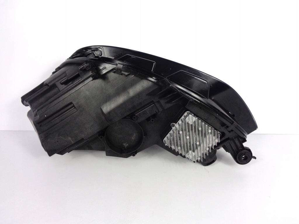 Audi a4 b9 рестайлинг  full led 8w0941034d правый  фара Доставка