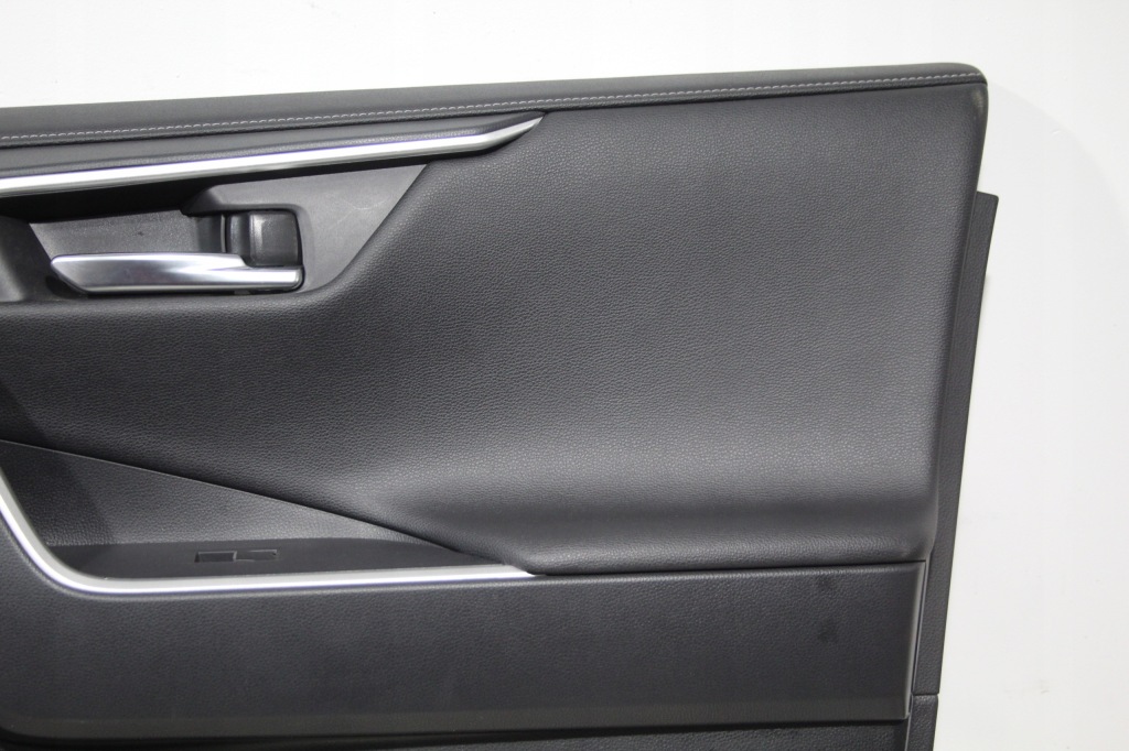 фото №3, Обивка обшивка дверь правый перед toyota rav4 v 5