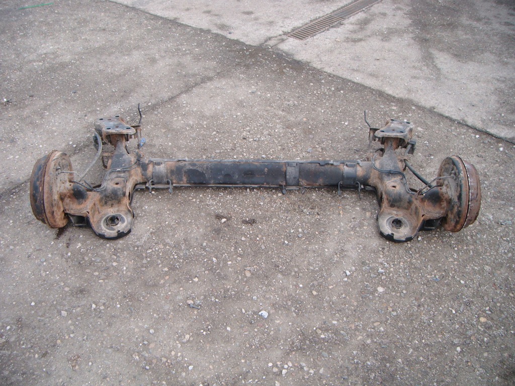 фото №8, Peugeot 207 sw 08-12 oś балка задня