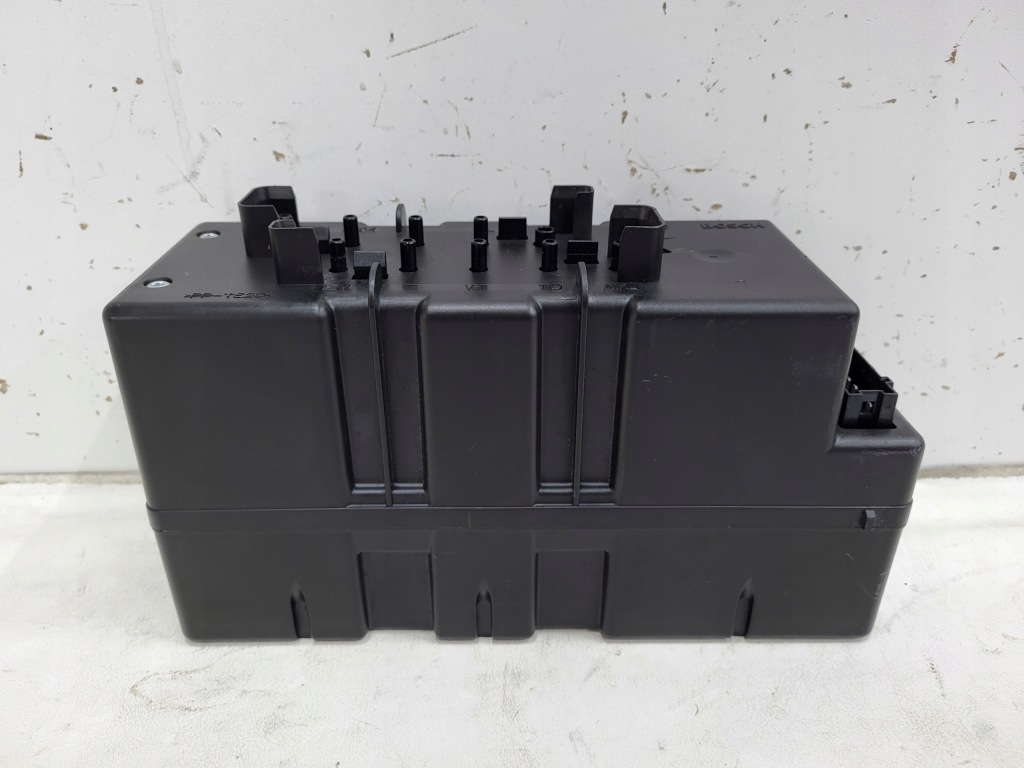 Купити Насос помпа центрального замка оригінальний номер mercedes sl r230 w230 a2308000048