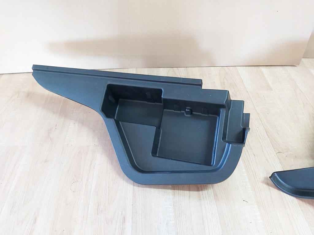 фото №1, Toyota prius лоток багажника prime plug in