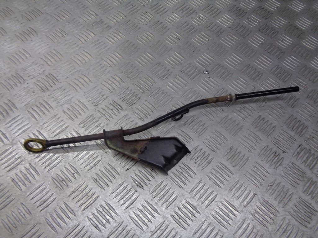 фото №1, Щуп оливи toyota avensis t25 2.0 d4d