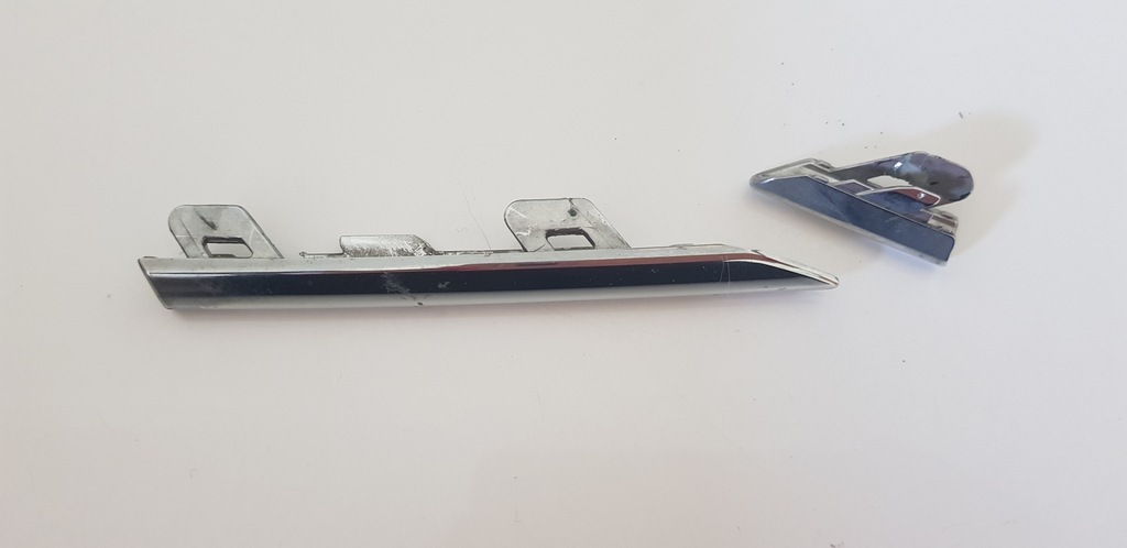 фото №1, Vw new beetle r-line 2011-2016 молдинг ґрати права перед хром 5c5807718