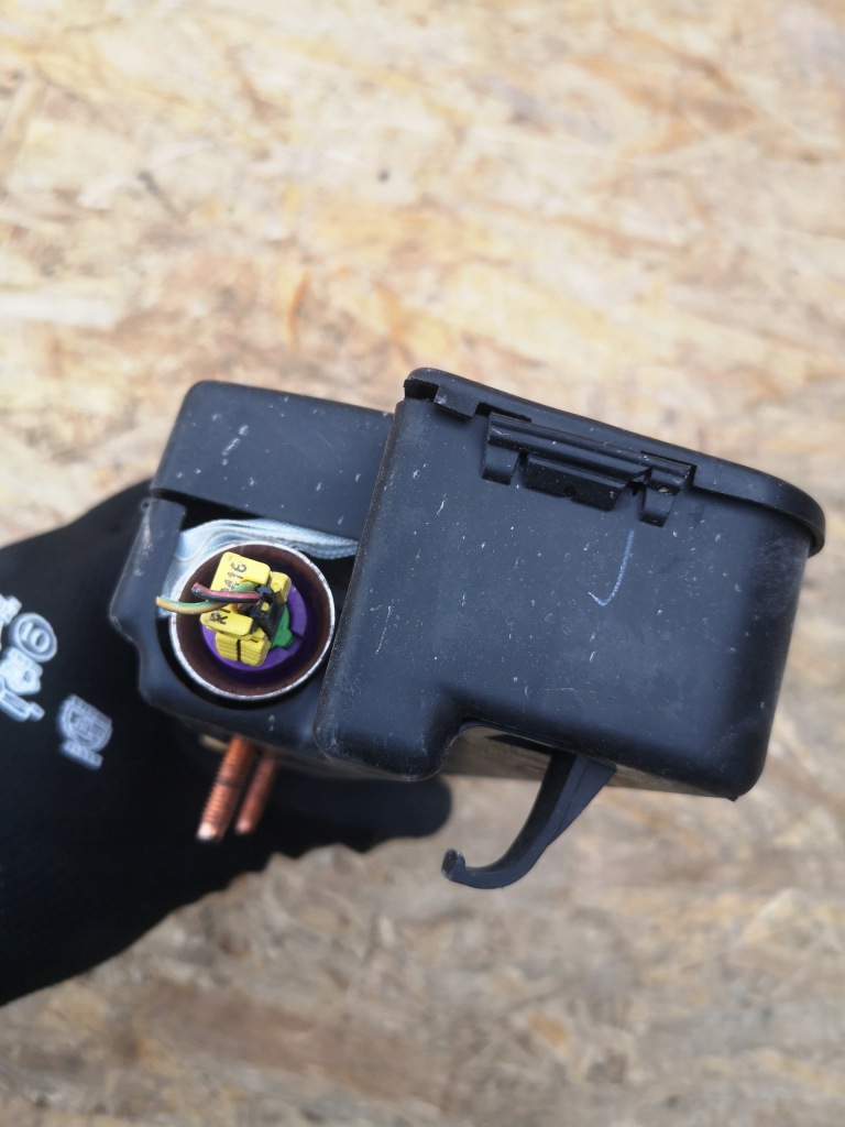 фото №3, Ford focus mk3 подушка сиденье правая