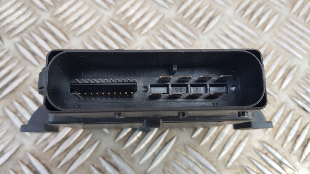 фото №10, Lancia thesis бортовой компьютер модуль комфорта 54084630f