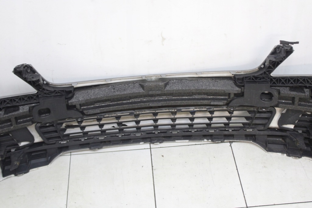 Mercedes w204 07r- бампер перед передній pdc 792 в Україні