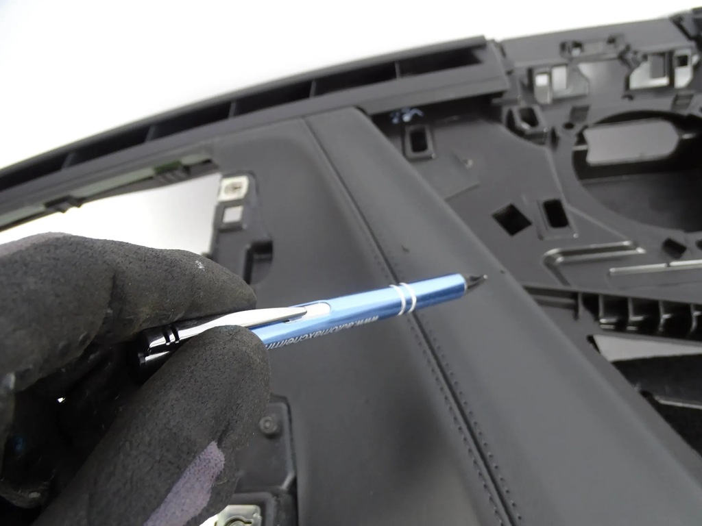 фото №5, Приборная панель консоль audi e-tron gt rs 4j3 czarna nić 4j3857003