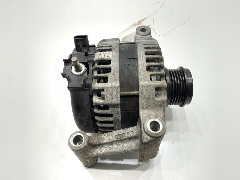 Купити Генератор opel astra k 13522659 1.4 150km