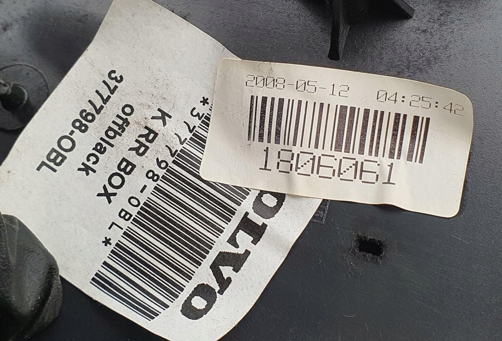 фото №9, Подлокотник бардачок volvo xc70 ii 377798 europa