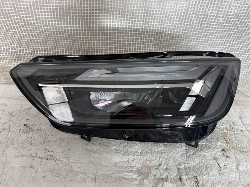 Купити Audi q5 80a рестайлінг  ліва фара full led