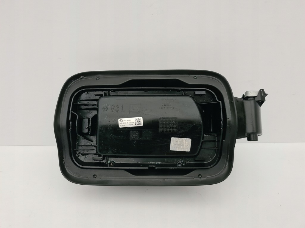 фото №1, Крышка заливной топлива bmw 5 g31 7387783