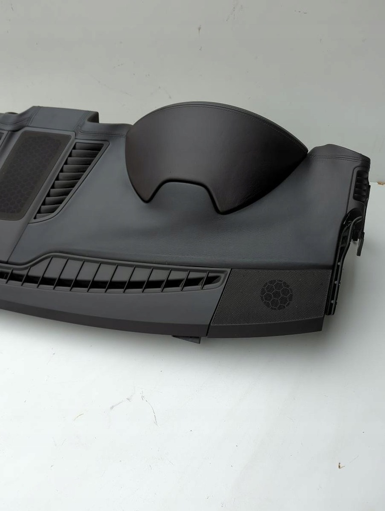 фото №11, Приборная панель консоль кожа коричневый 7p5857003d porsche cayenne 7p5