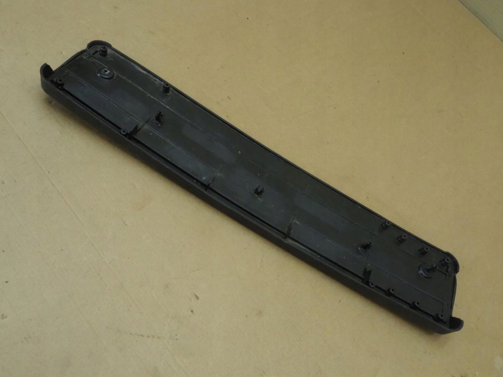 Mercedes eqe рамка pod номерной знак перед a2958855700 Недорого