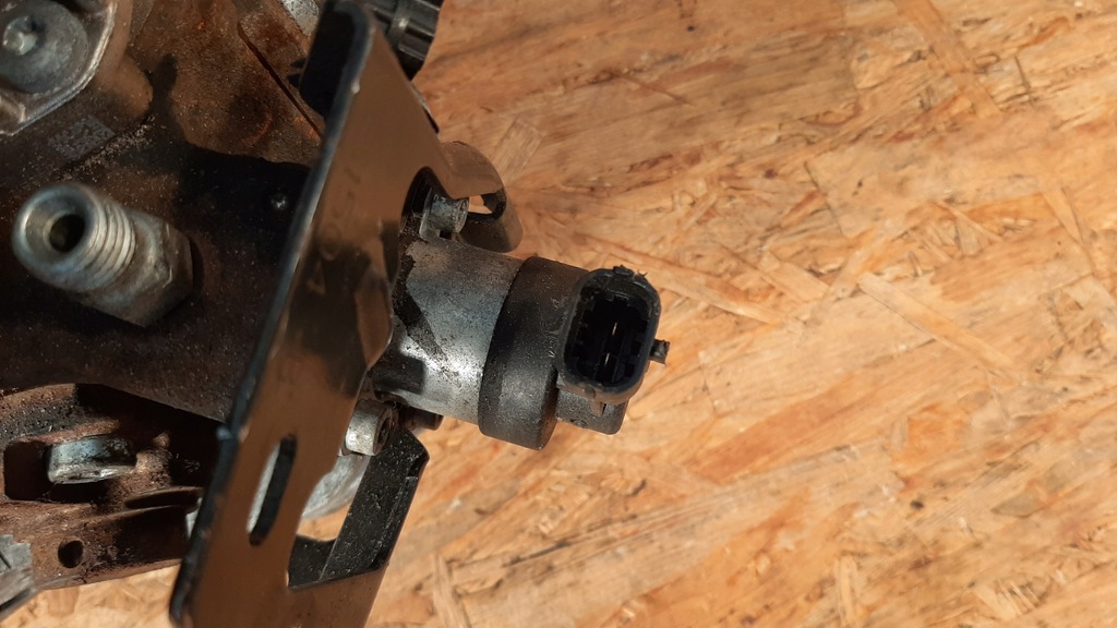 фото №7, Peugeot partner 1.6d hdi насос wysokiego давления впрыскная 0986437028