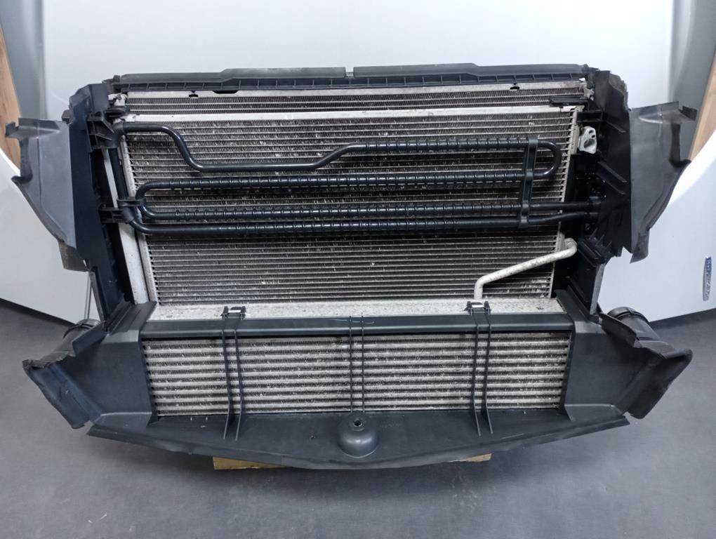 фото №13, Mercedes c207 w207 перед kompletny amg капот бампер pas 2.2 cdi