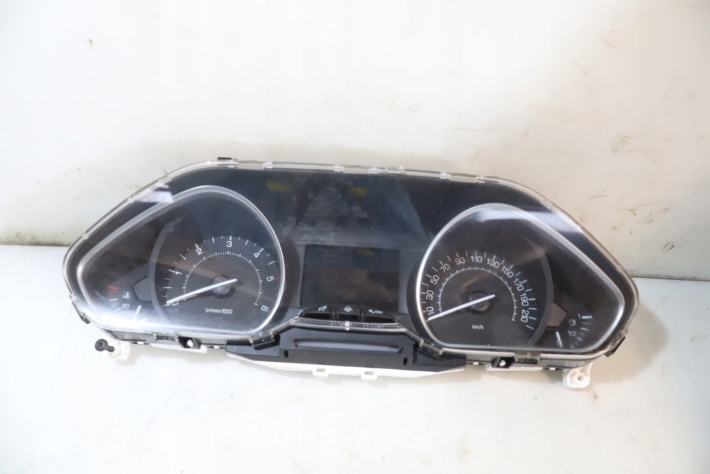 фото №1, Прилади peugeot 208 i 1.4hdi