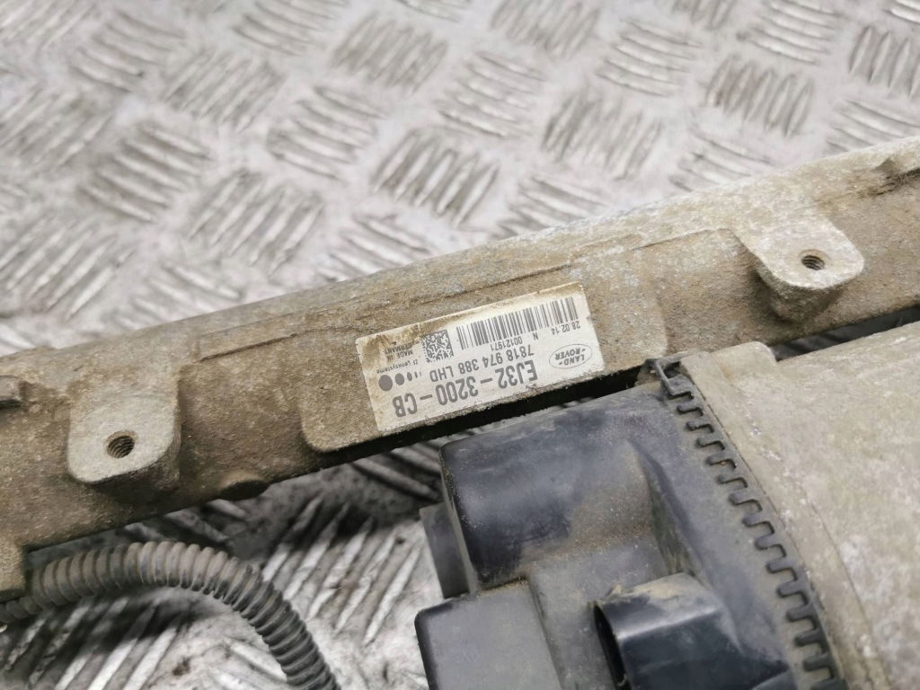 Tesla model s 2015 рулевая рейка ej323200cb Оригинал