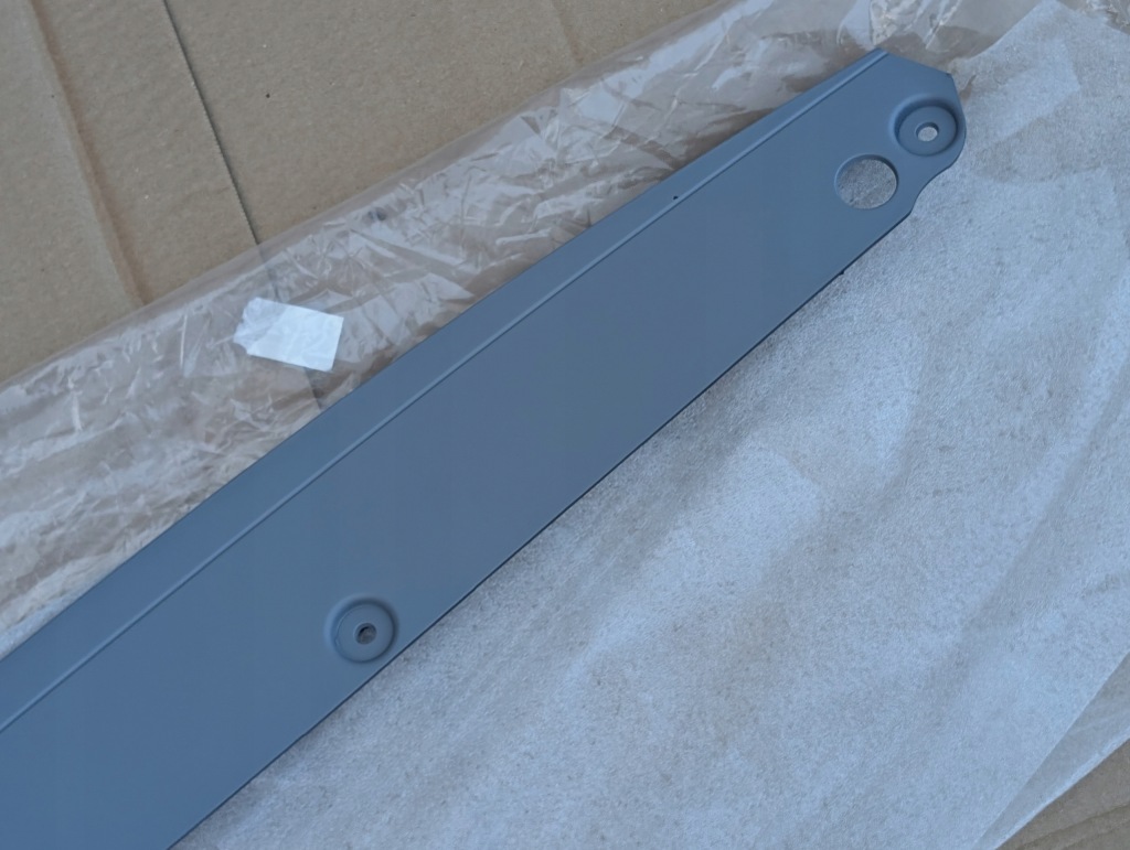 фото №4, Дифузор накладка спойлер бампера задня jaguar e-pace r- dynamic