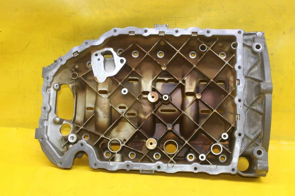 фото №8, Піддон масляна seat leon ii vw audi skoda 1.8 tfsi bzb 06j103603t